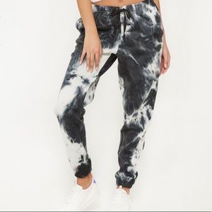 Ardene Tie-dye sweatpants SZ:XS